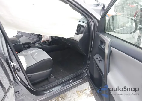 2018 Toyota Rav4 Xle z USA, uszkodzony, nr VIN JTMRFREV6JJ232788